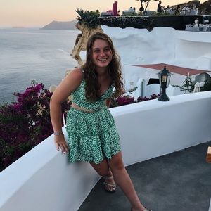 Meet your Posher, Anna